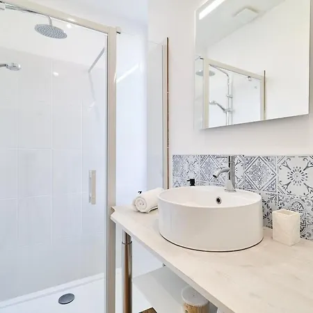 Apartment Autumn, Centre-ville Gare, Spacieux, Netflix *