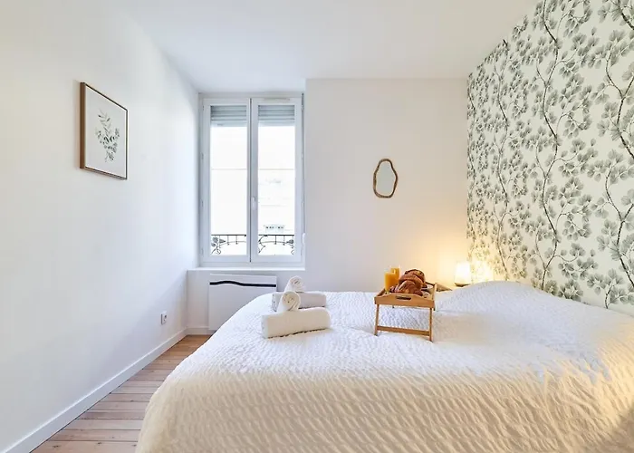 Autumn, Centre-ville Gare, Spacieux, Netflix *