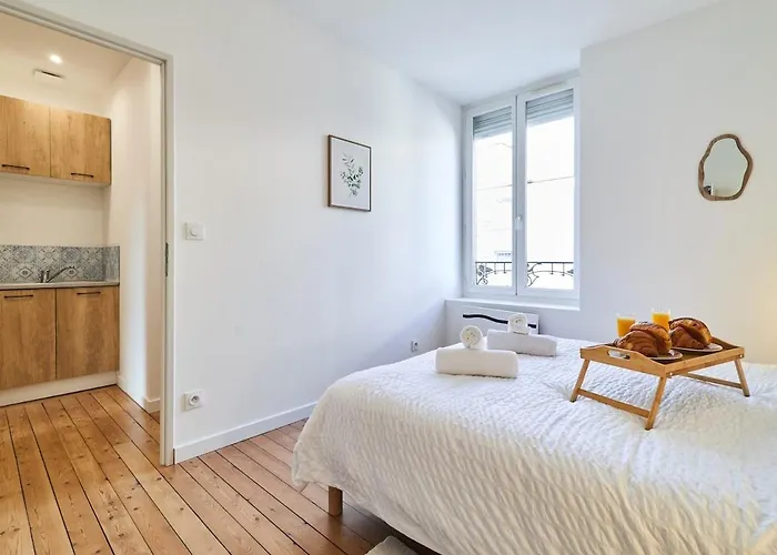 Autumn, Centre-ville Gare, Spacieux, Netflix דירה ריימס