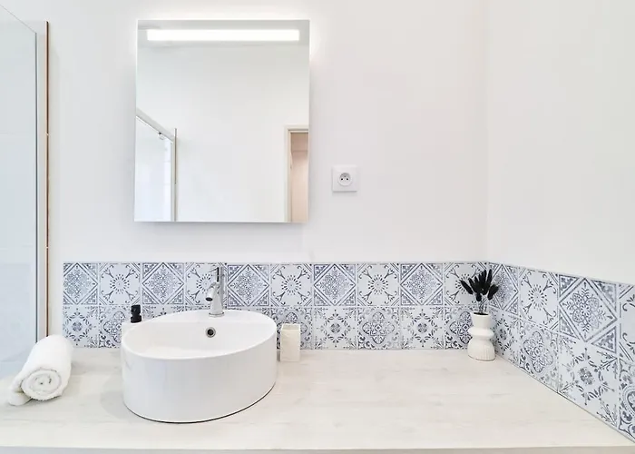 Autumn, Centre-ville Gare, Spacieux, Netflix דירה